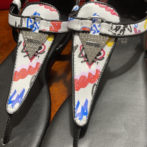 Guess shoes sandal thong white multi Los Angeles - Picture 4 of 6